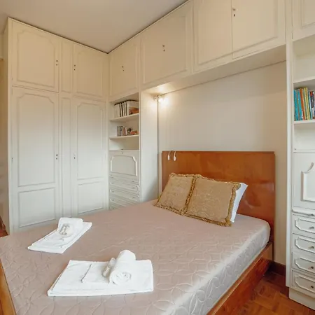 Apartment Grand Botanic Garden By Vacationy