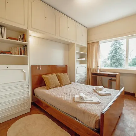 Apartment Grand Botanic Garden By Vacationy