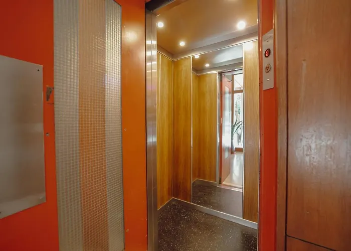 Grand Botanic Garden By Vacationy *