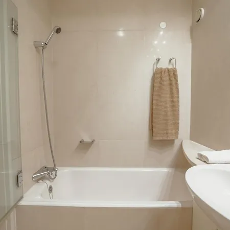 Grand Botanic Garden By Vacationy *