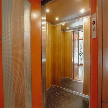 Grand Botanic Garden By Vacationy *