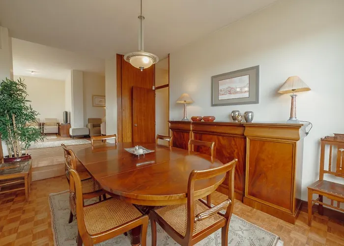 Grand Botanic Garden By Vacationy Apartman